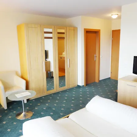 Hotel Kreinerhof 3*