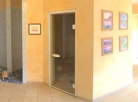 Kreinerhof - Self Check In Moeglich Otel Mollbrucke