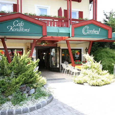 Kreinerhof Hotel